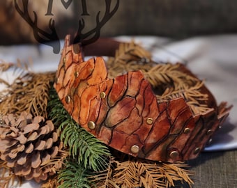 Handgemaakte leren kroon | Schorseffect | Fantasy-accessoire voor LARP, cosplay, elfen of middeleeuwse ceremonies