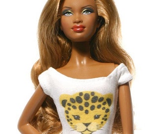 Handmade clothes for Barbie (T-shirt) : Leopard