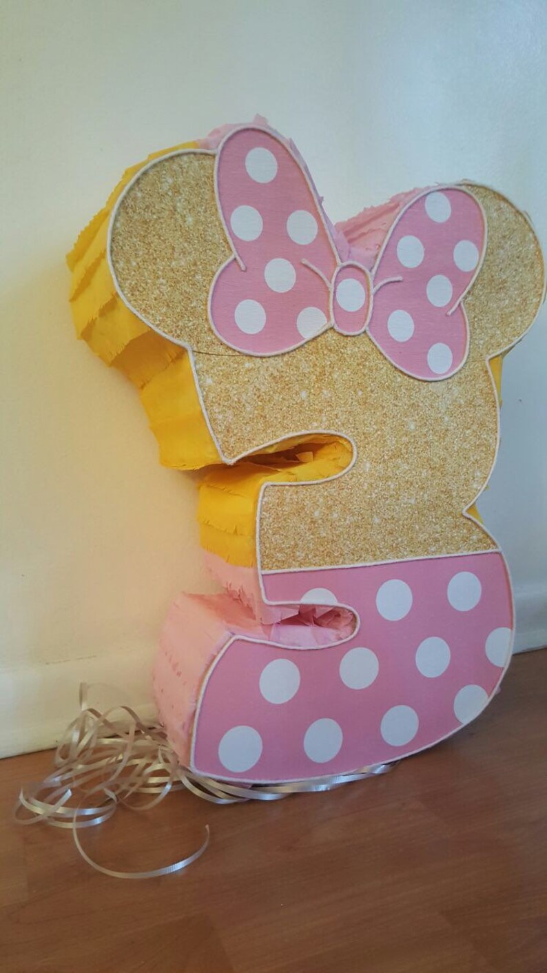 Amazing Minnie Mouse Number 3 Pink and Gold piñata party