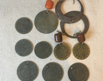 Lot of antique metal findings for DIY projects, DIY jewelry making findings, Antique brass stamped disks