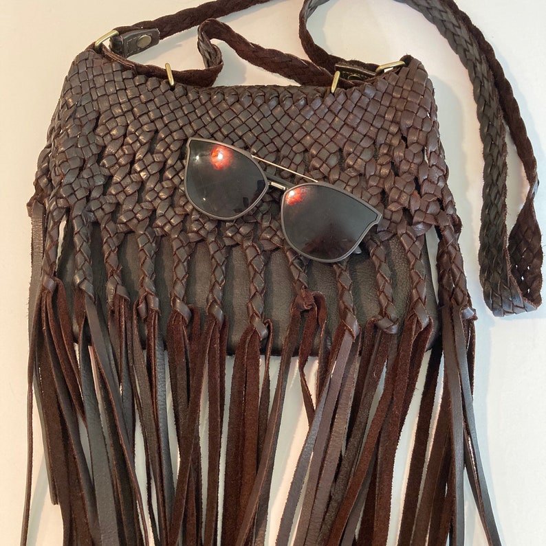 Vintage Leather Purse, Woven flap-top shoulder bag, Woven braided pattern finished with long fringes, Vintage western Purse, image 2