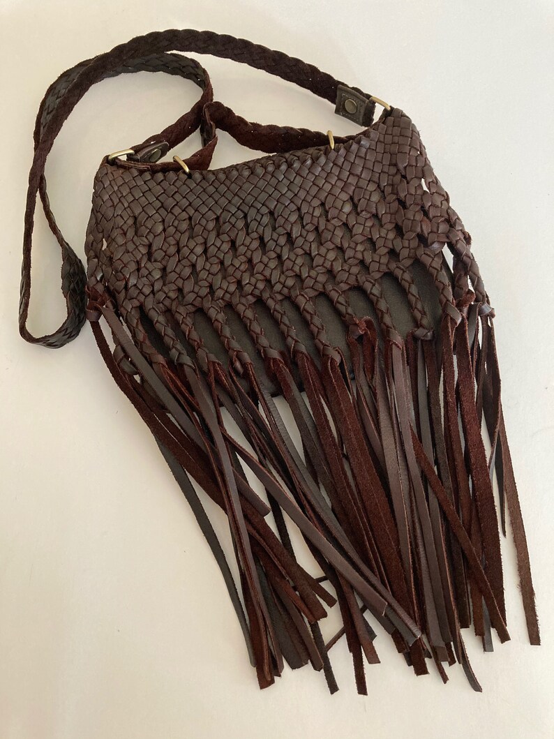 Vintage Leather Purse, Woven flap-top shoulder bag, Woven braided pattern finished with long fringes, Vintage western Purse, image 9