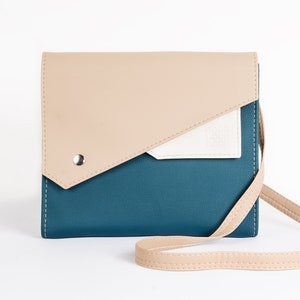 Small crossbody purse Vegan bag Leather crossbody bag Teal purse Small messenger bag women Vegan leather purse Geometric handbag Colorblock