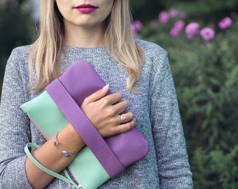 Lilac clutch bag Purple purse Vegan leather clutch Purple clutch purse Hand strap clutch Evening wristlet bag Mint handbag Purse crossbody