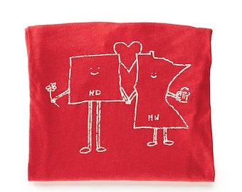 Minnesota Loves North Dakota - Drawing T-shirt (heathered red) by Aych Super Soft