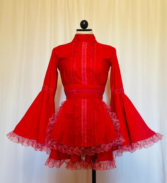 The Lulu Bell Sleeve Dress in Red