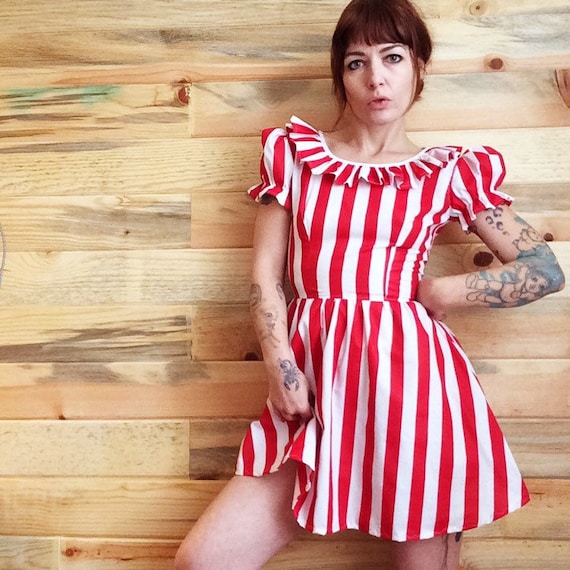 square dance dress Striped Dress- county vintage style puffed sleeve Both the blouse and skirt come together nicely to form the look of a one Country Square Dance Outfit XXL