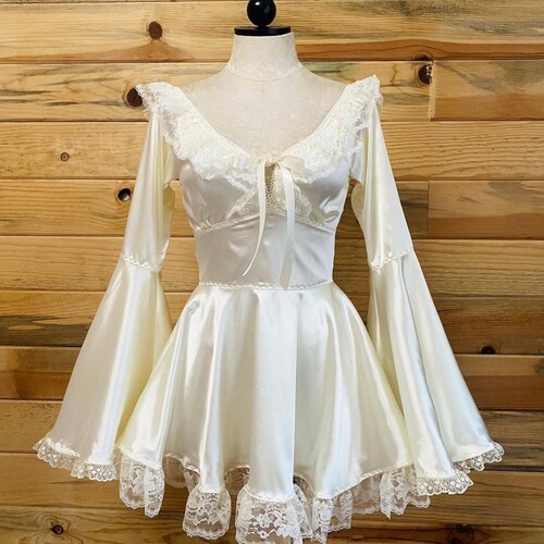 The Deidre Dress in Baby Pink
