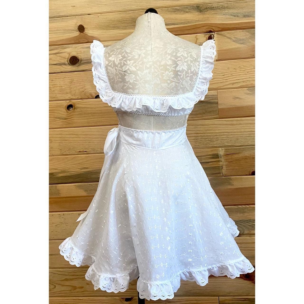 White dolly shop dress