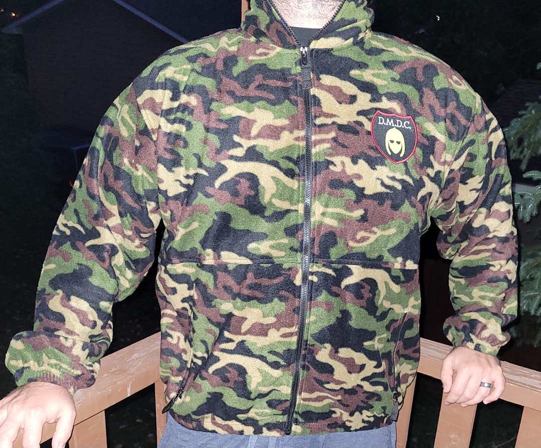 DMDC Fleece Danebury Metal Detecting Club Camo Zippered Sweater (as ...