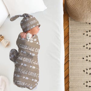 BABY SWADDLE Personalized swaddle,  Knot hat, Baby Shower Gift, Custom Print Name with arrows - Each Sold Separately