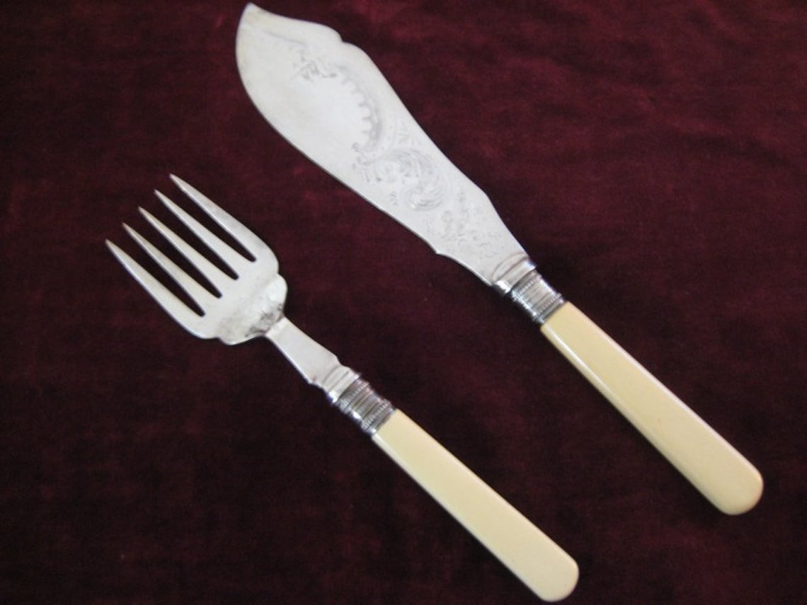 Vintage Fish Knife Fork Serving Set Etsy