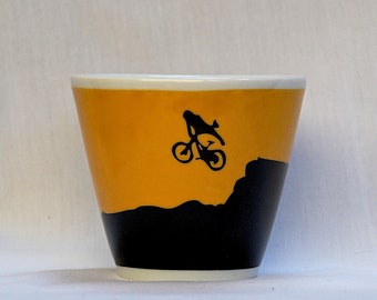 Mountain Bike Yellow Cappuccino Cup