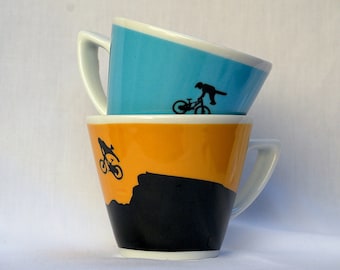 Set of 2 Cappuccino-sized Cups - Mountain Bikes