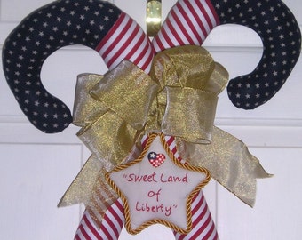 Instant download Sweet Land of Liberty, a 22 inch holiday decoration candy cane wreath
