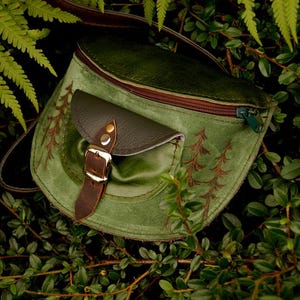 Forest Leather Fanny Pack, Hand Burned Tree Art Bum Bag, Unique Green Woodland Hip Purse, Handmade Polish Craft, Nature Lover Gift