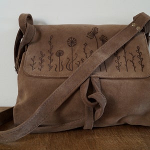 BARONESSA leather bag grass green suede MEADOW flowers image 4