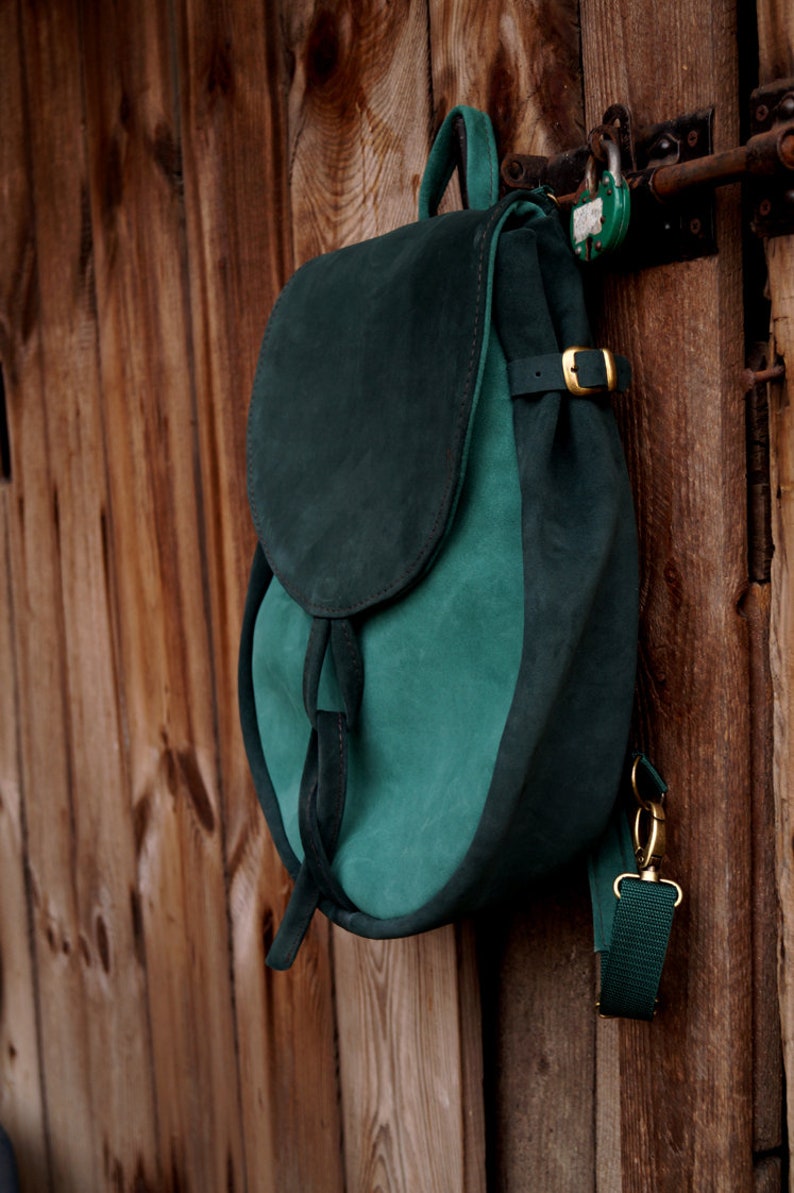 LIZBETH Backpack / Bag Natural Suede Cold Greens image 2