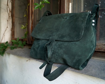 BARONESSA leather bag bottle green suede