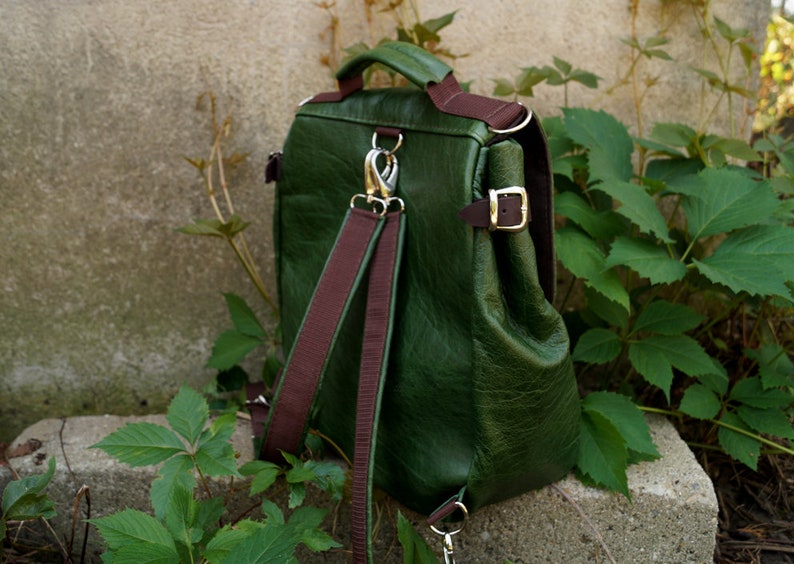 LILITH backpack / bag green leather image 5