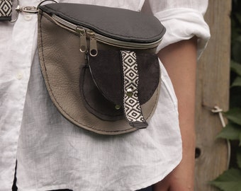 WAIST  leather  BAG  black/beige AZTEC fanny pack