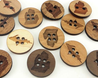 Michigan and UP Engraved Wood Buttons 1 inch (25 mm), Upper Peninsula buttons