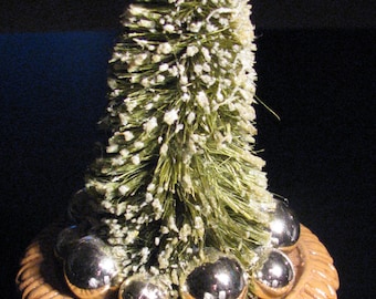 Sale/Vintage Bottle Brush Tree, Holidays, leaves and berries, silver balls.