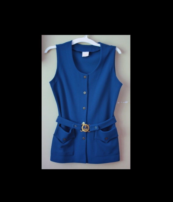 Vintage 1960s 1970s Cruise Wear Belted Button-up T