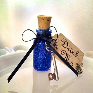 Unbirthday/Alice in Wonderland Decorations/Drink Me Bottle/Mad Hatter Tea Party/Alice in Wonderland Decor/Mad Hatter Bridal Shower/Tea Party
