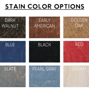 K&ouml;nnte beinhalten: Eine Tabelle mit neun verschiedenen Holzbeizfarben. Die Farben sind: Dunkel Nussbaum, Fr&uuml;h Amerikanisch, Goldene Eiche, Blau, Schwarz, Rot, Schiefer, Perlgrau und Creme.