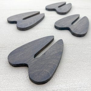 Wooden Deer Tracks | Set of 2 | Deer Footprints | Wood Animal tracks | Deer Nursery Decor | Deer Wall Art | Bild 2