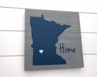 Minnesota Wood Sign | Minnesota wall art | Minnesota wall decor | Home state sign | Custom Sign | Minnesota gift | Gift for College Student