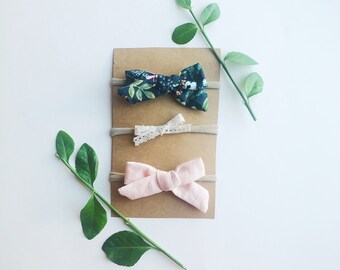 Nylon bebé diadema-rifle de papel Co Navy, encaje y rubor arco