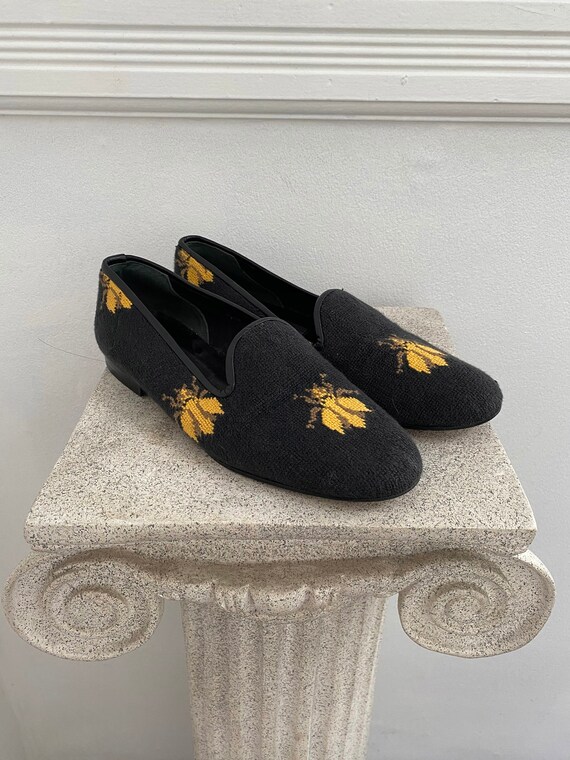 Bee Loafer Slippers ~ Size 7.5
