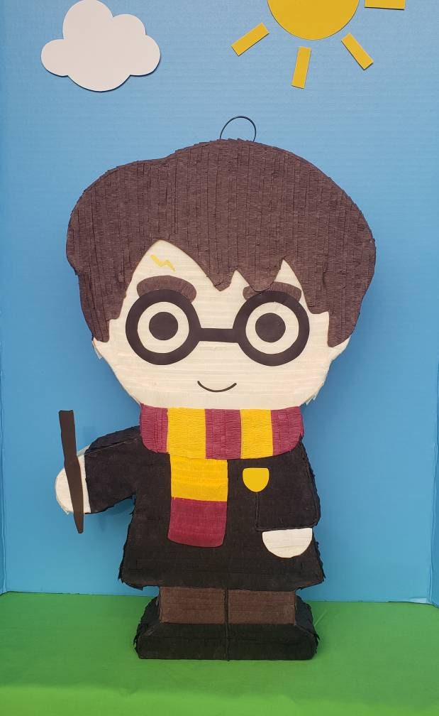 Harry Potter Pinata Set with Blindfold and Bat – MATTEO PARTY