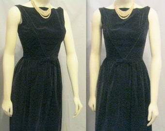 Vintage 60s Black Cotton VELVETEEN DRESS by Lanz LBD Audrey Style So Sweet!   XSmall ~Bust 33"