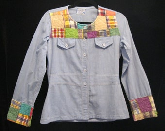 Vintage 70s BLOUSE Top Made in INDIA with Patchwork Quilted Details, Peplum  ~Cotton Chambray Bust 37"  Small/Medium