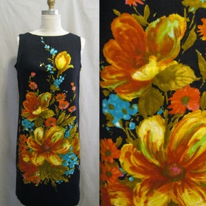 Vintage 60s Mod Shift DRESS LBD with FLORAL Screen Print Graphic Sleeveless Resort Beachwear   Bust 38&quot;
