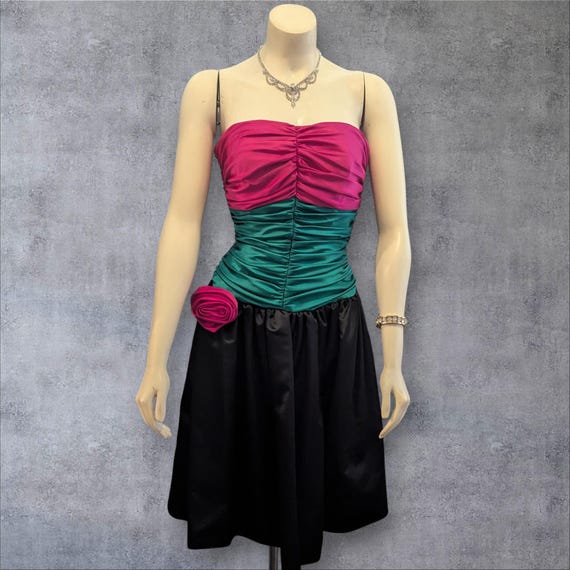 80s and 90s prom dresses 60 Gunne Sax prom dresses that ruled the school in the 80s