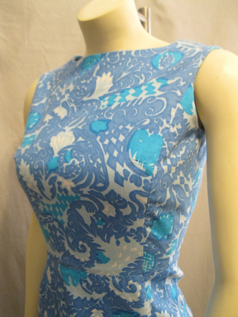 Vintage 60s 70s MOD Preppy DRESS Sleeveless Shift Button Back Floral Print Bust: 36 image 4