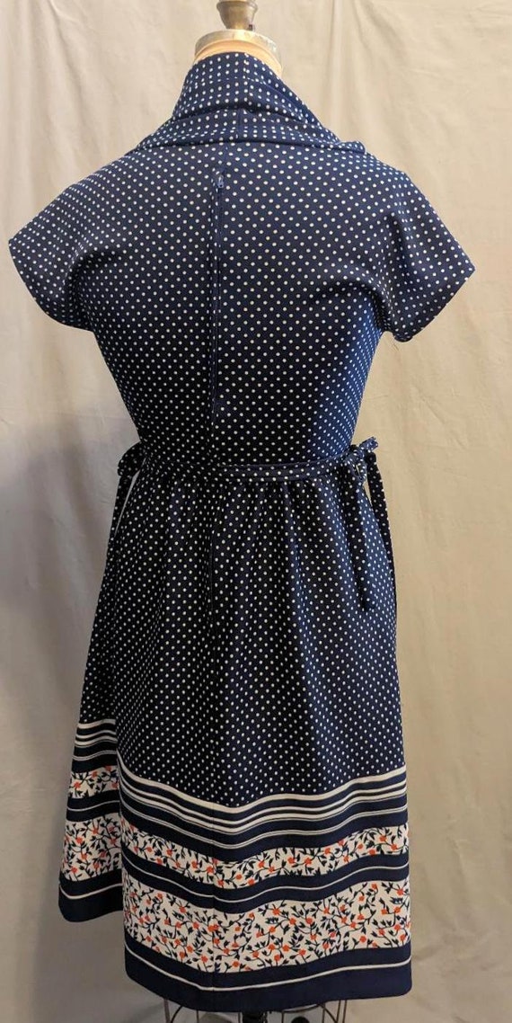 Vintage 70s KNIT Dress Polka Dot With Shaping Sid… - image 6