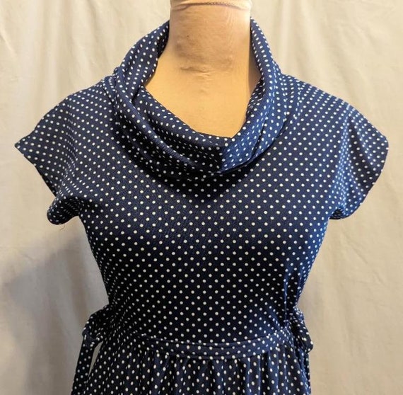Vintage 70s KNIT Dress Polka Dot With Shaping Sid… - image 2