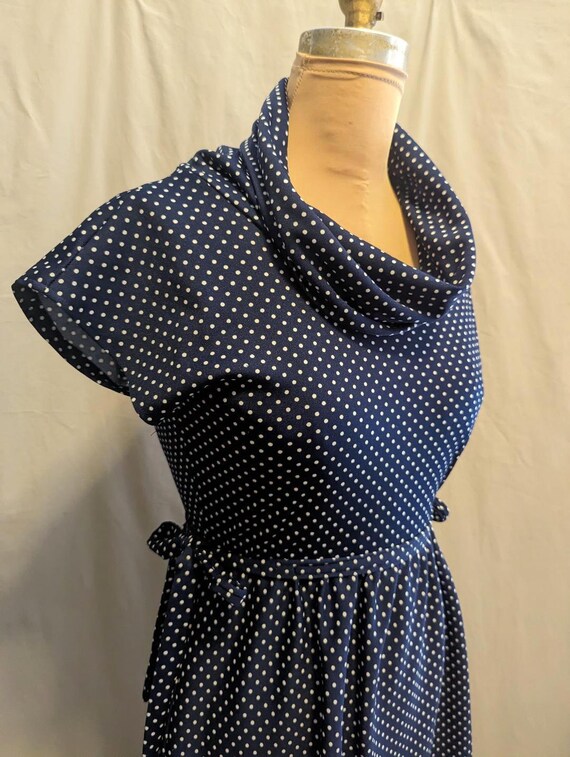 Vintage 70s KNIT Dress Polka Dot With Shaping Sid… - image 4