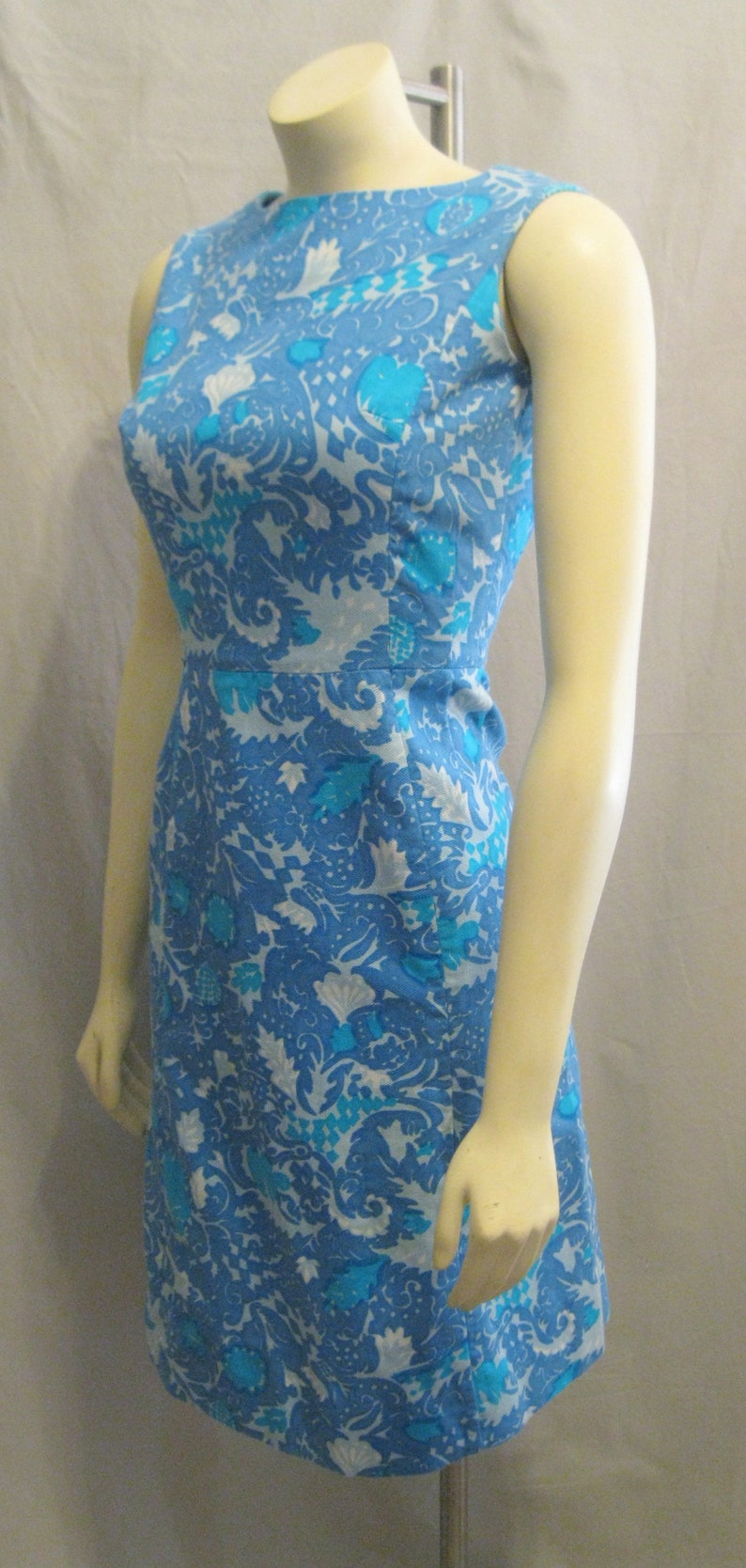 Vintage 60s 70s MOD Preppy DRESS Sleeveless Shift Button Back Floral Print Bust: 36 image 3