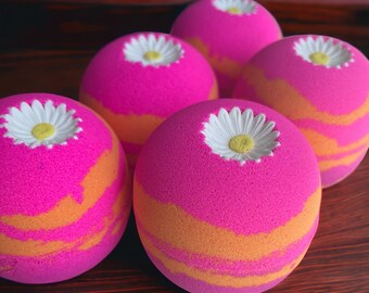 ACHETEZ-EN 3, obtenez-en 1 GRATUITEMENT ! ~ BOMBE pour le bain ~ Bombe pour le bain bonbon printanier ~ Bombe pour le bain moussant ~ 6-7 oz.