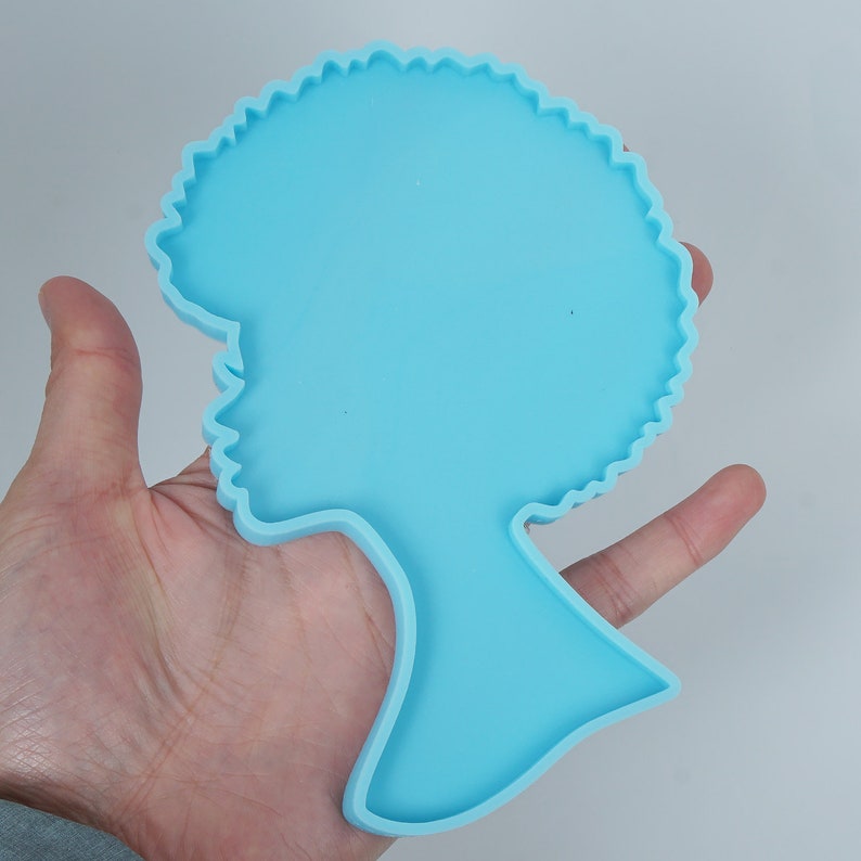 1 PC Figure Silicone Keychain Mold DIY Chocolate Molds Cake Mold 2 Sizes 103366