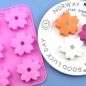 6-Cavity Sakura Flower Shape Mold Pink Silicone Mold For Chocolate Cookie DIY Baking Tool 10350150