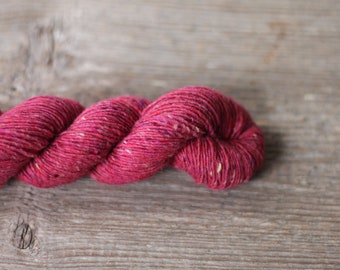 Donegal Soft merino tweed Merino wool knitting wool yarn 1ply Donegal tweed Bright pink tweed yarn 5522 BROSNA