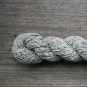 Donegal Soft merino tweed Merino wool knitting wool yarn 1ply Donegal tweed 5504 Annalee