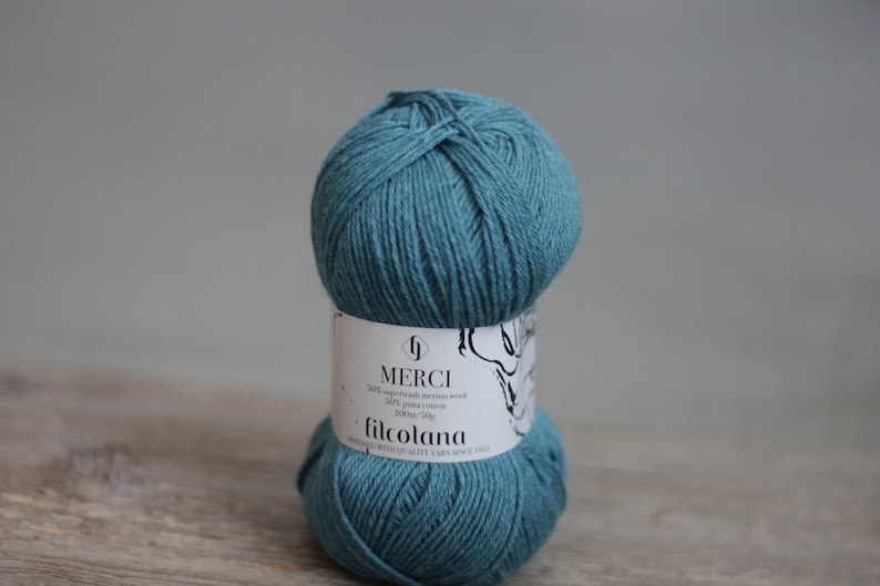 Filcolana Merci 50g Superwash merino met Pima Cotton Fingeringweight garen Kleur 603 Maomao afbeelding 2